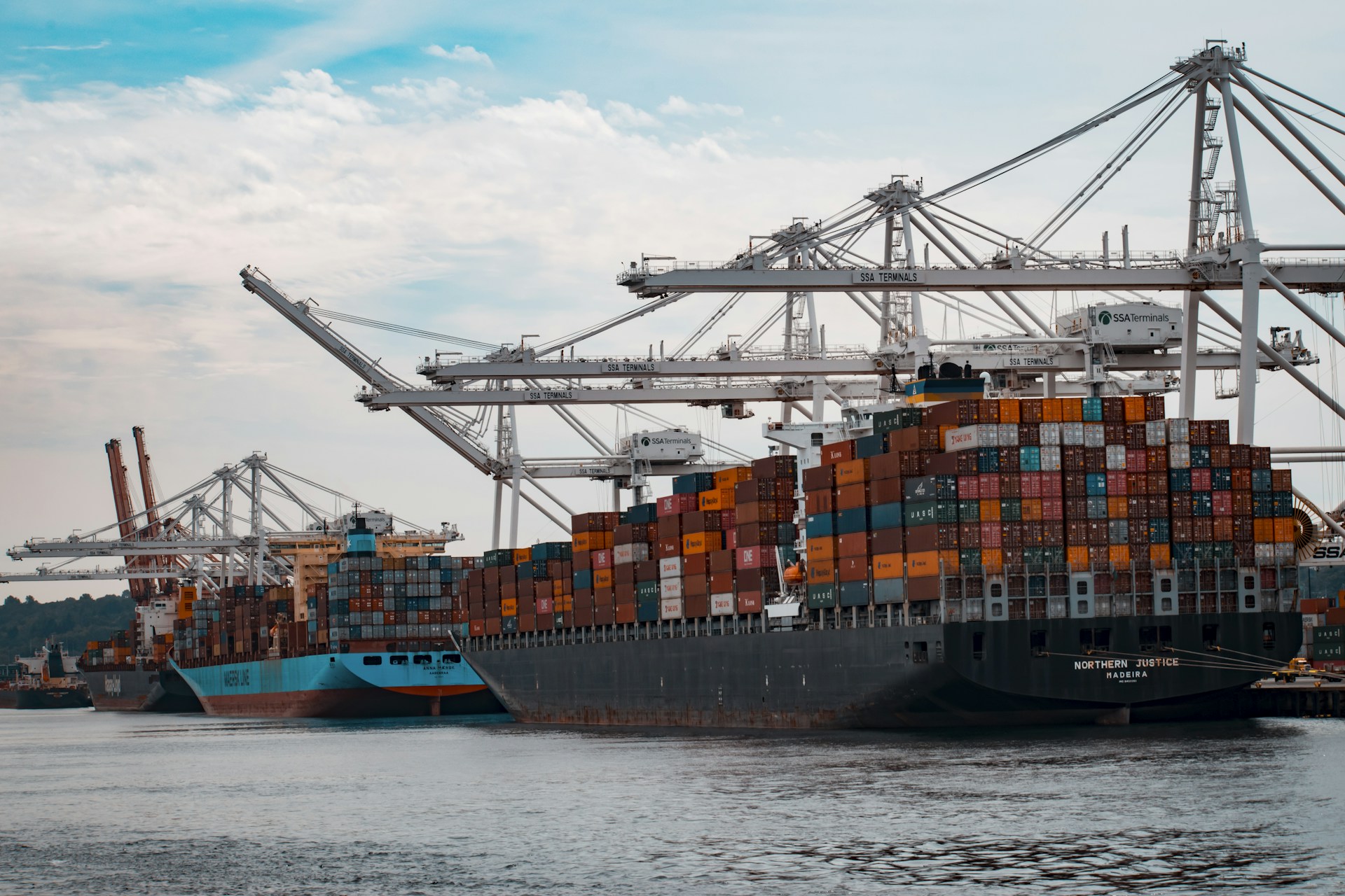 Post-Brexit UK Customs: A Practical Guide to Reducing Compliance Costs and Capturing Duty Savings